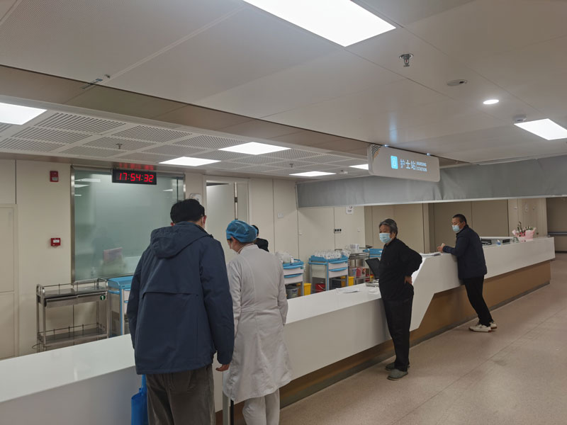 信陽(yáng)市中心醫(yī)院采購(gòu)兒童、嬰兒身高體重秤已投入使用