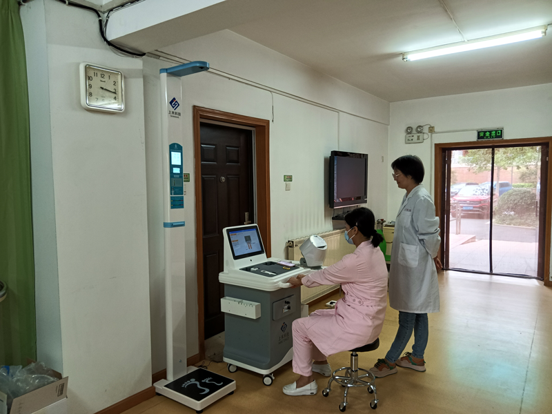 醫護人員體驗健康一體機 醫護人員體驗健康一體機