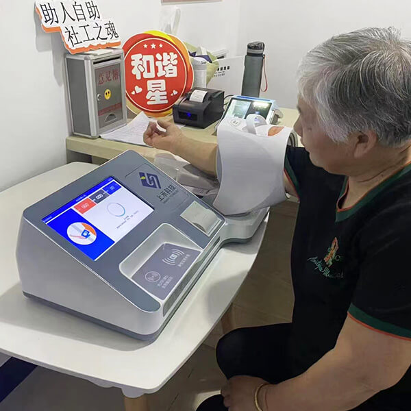 智能血壓管理工作站應用現場實拍